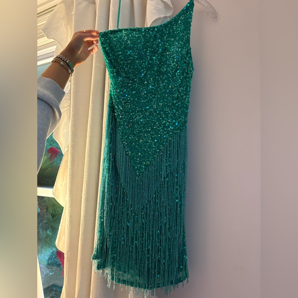 One-Shoulder Emerald Sequin Fringe Dress